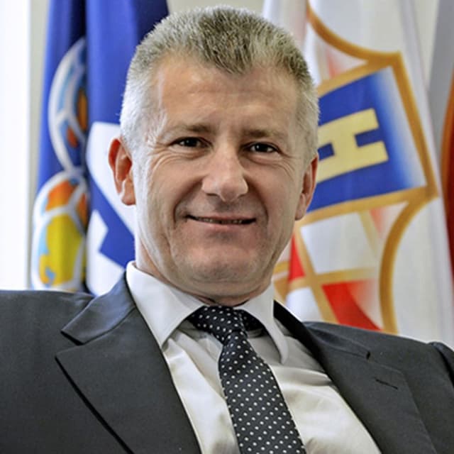 Davor Suker photo