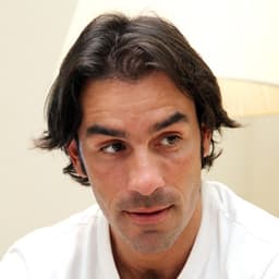 Robert Pires photo